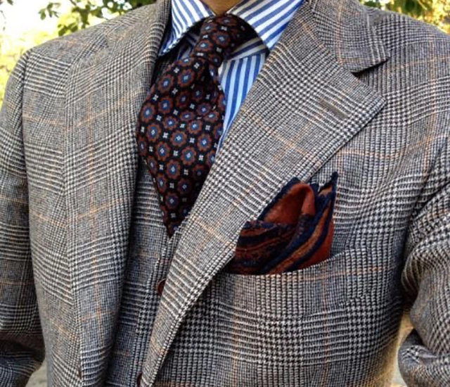 灰色經典格紋三件式西裝